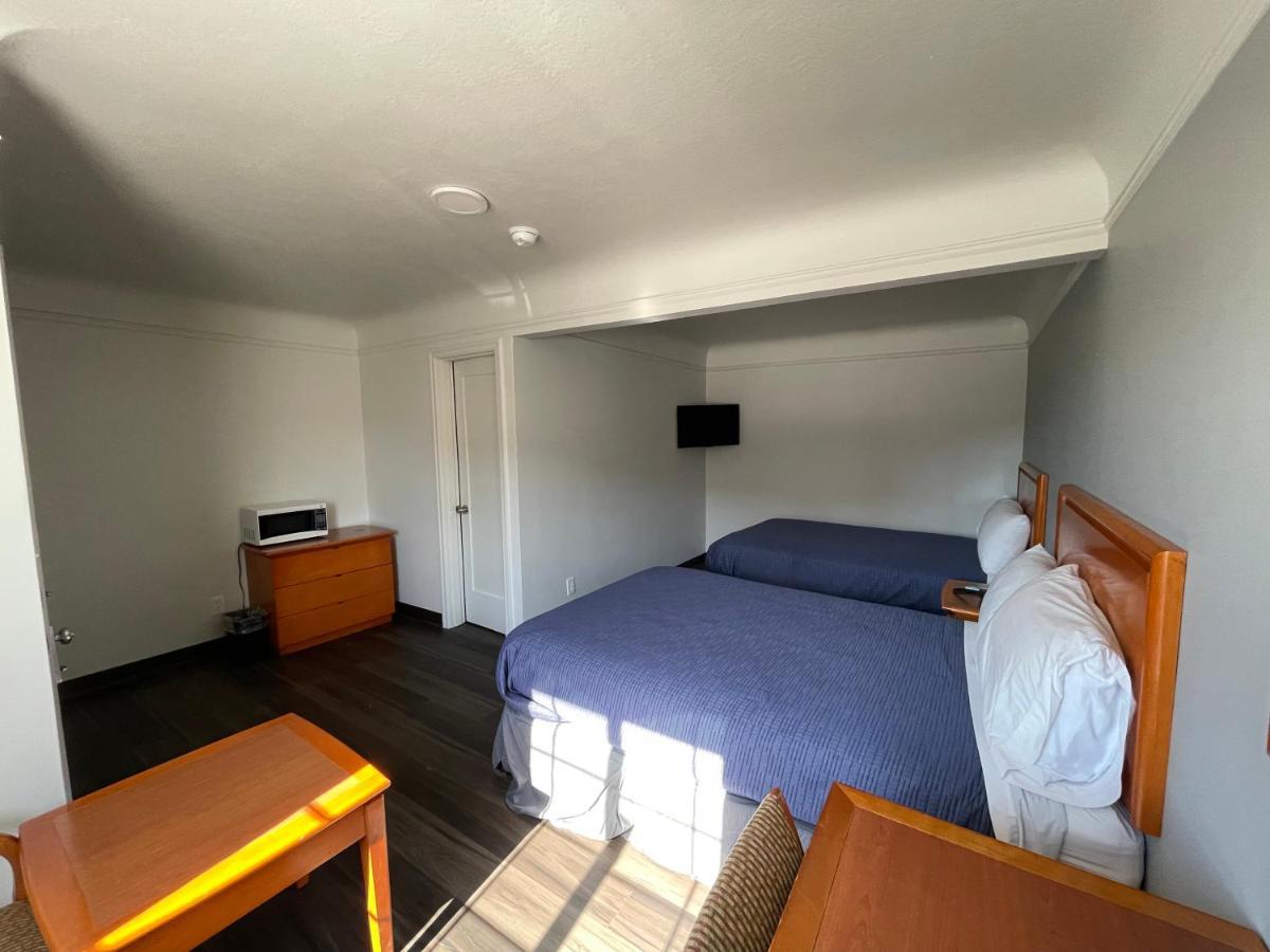 Motel Holiday Motel Portland