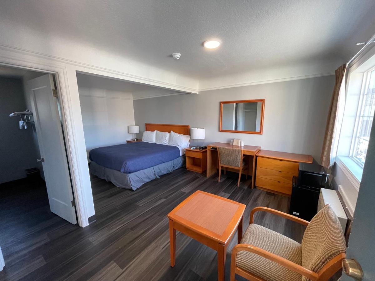 Motel Holiday Motel